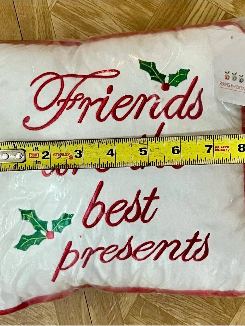 NWT Peking Handicraft Christmas Pillow Friends Best Presents 10x10